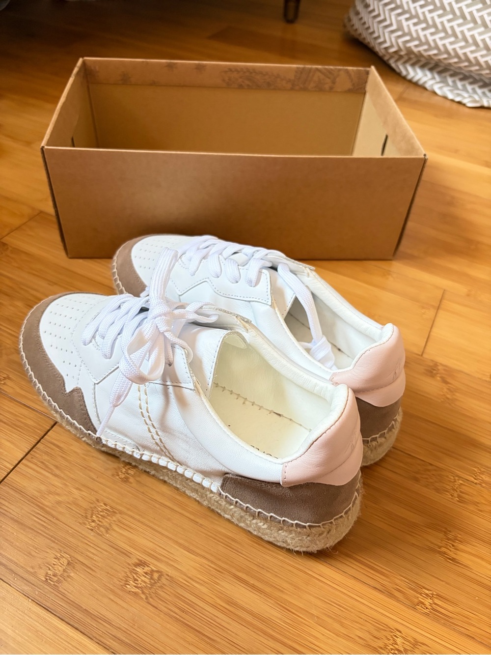 NWT Free People Serendipity Sneaker